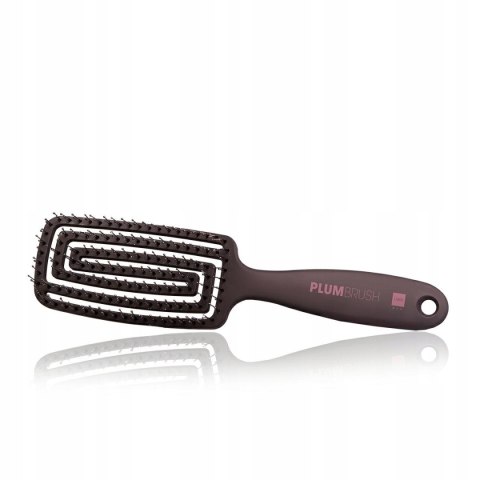 C642 LABOR PRO Flex Brush is designed to detangle badly tangled hair.